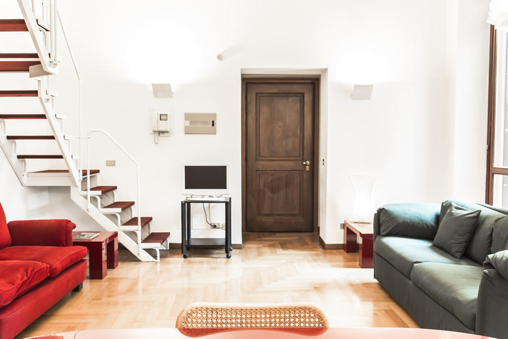 San Maurilio Apartments มิลาน ภายนอก รูปภาพ